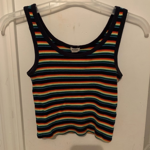 Crop top - Picture 1 of 3